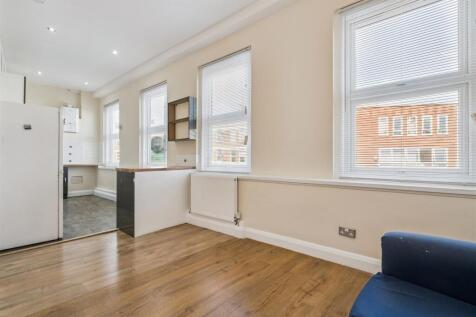 Flat A 118 Mitcham Road reception 3.jpg