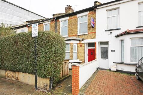 19b Longley Road SW17 external.jpg