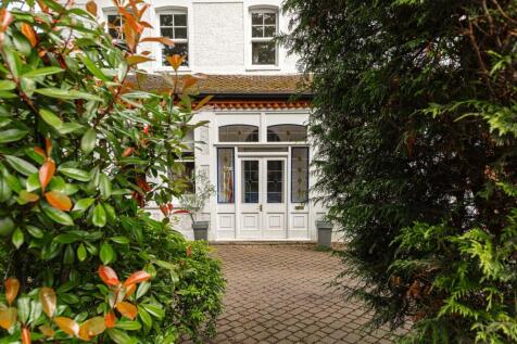 Rightmove 24.jpg