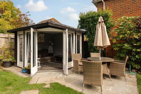 Rightmove 24.jpg