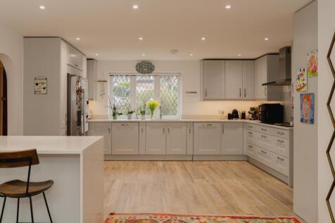 Rightmove 18.jpg