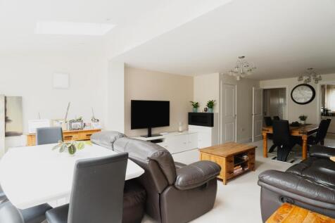 PropertyPortals 12.jpg