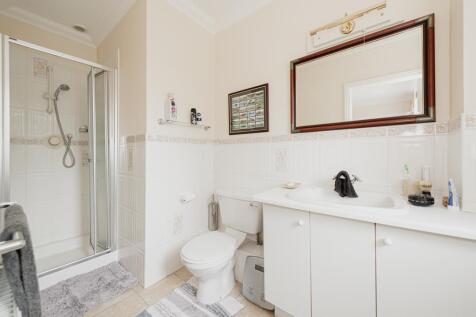 (Rightmove) 16.jpg