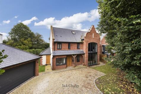 9 High Hilden Close, TN10 3DB 001.jpg