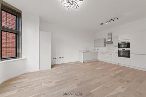 6 High Hilden House 10.jpg