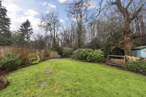 32 Ashden Walk, TN10 3RL 014.jpg
