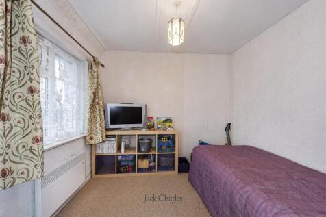 12 Bowers Rd, TN14 7SS 009.jpg