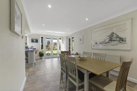 12 Rochester Road 23.JPG