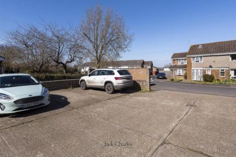 7 Stanley Close, TN12 0TA 015.jpg