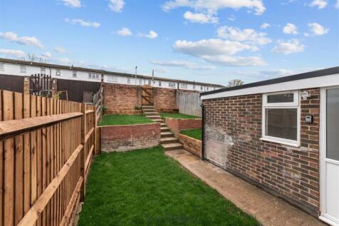 3 Thames Road _-23.jpg