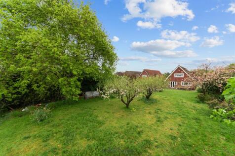 239 Hadlow Road _-36.jpg