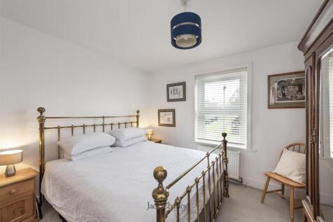 2 Alderbrook Cottages, Stone Cross Rd, TN6 3DF 009