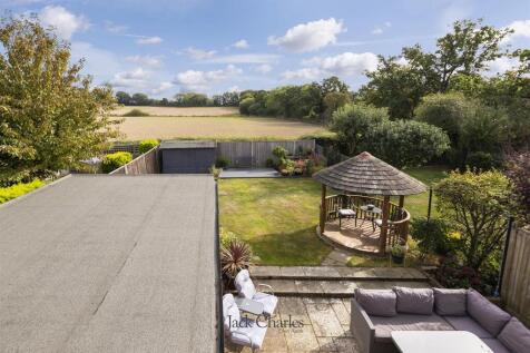 14 Fleming Way, TN10 4RU 017.jpg
