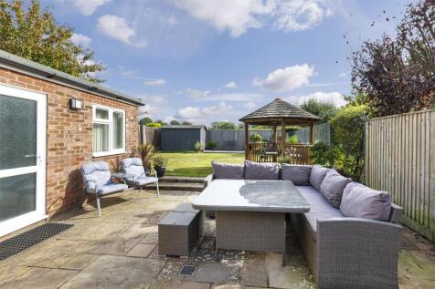 14 Fleming Way, TN10 4RU 021.jpg