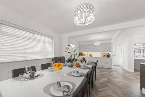 177 Hadlow Road 33.jpg