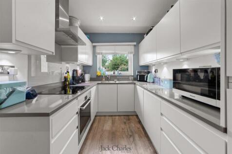 5 Tonbridge Road 14.jpg