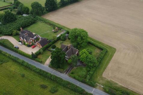 dji_fly_20250609_131852_30_1749471548175_photo_opt
