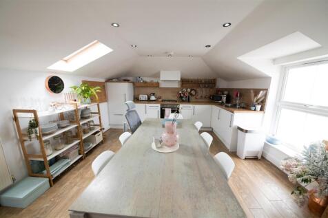 tn_lettings130422-12.jpg