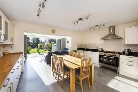 6 Oakhurst Park Gardens, TN11 8BF 006 2022-02-12 1