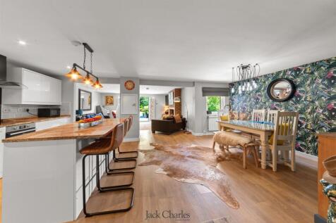 Curtis Stables 18.jpg