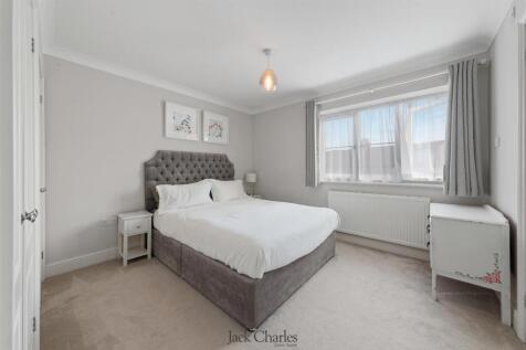 9 Wincliff Road_-5.jpg