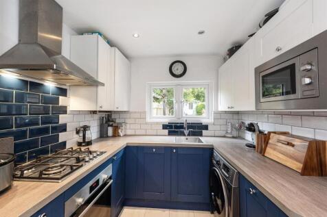 3 Alma Place, Hadlow, TN11 0DH  007.jpg