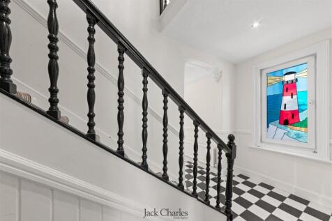 7 Baltic Road-23.jpg