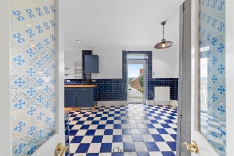 7 Baltic Road-15.jpg