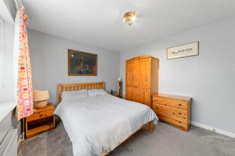 9 Correnden Road_-2.jpg