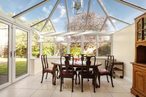 1 Rutherford Way, TN10 4RH 008.jpg