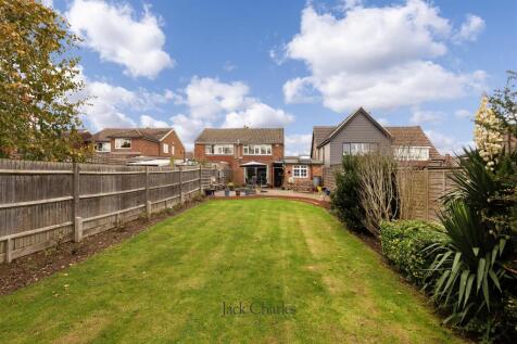 36 Framley Rd, TN10 4HS 016.jpg