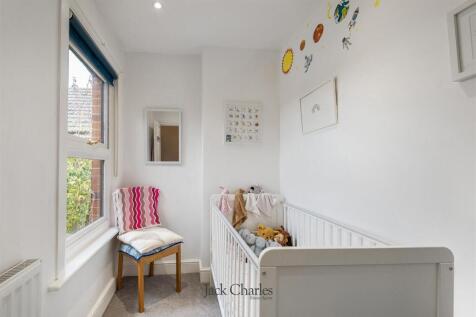 60 Mabledon Rd, TN9 2TG 010.jpg