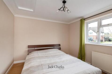 23 Barden Park Rd, TN9 1XD 006.jpg