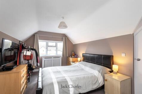 23 Barden Park Rd, TN9 1XD 008.jpg