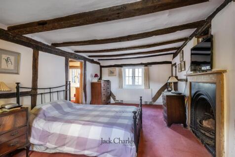 The Artichoke, Park Rd, TN11 9SR 019.jpg