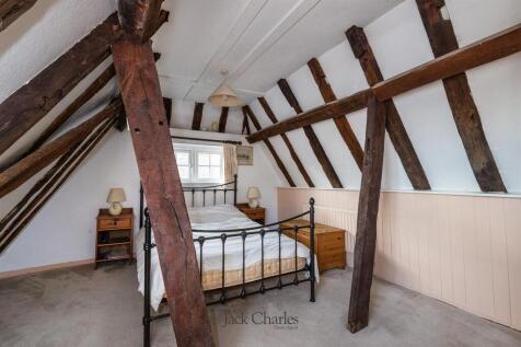 The Artichoke, Park Rd, TN11 9SR 021.jpg