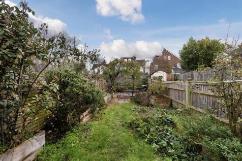 10 Rose St, TN9 2BN 013.jpg