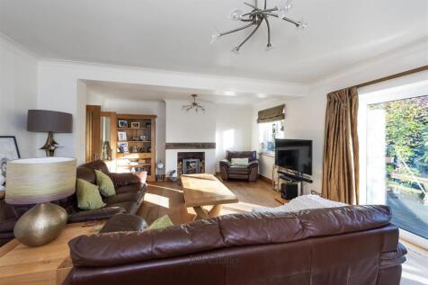 Whiteposts, Gorse Hill, DA4 0JU 014.jpg