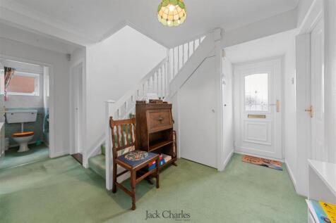 9 Correnden Road_-26.jpg