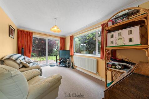 9 Correnden Road_-30.jpg