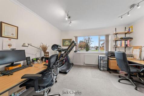 9 Correnden Road_-17.jpg