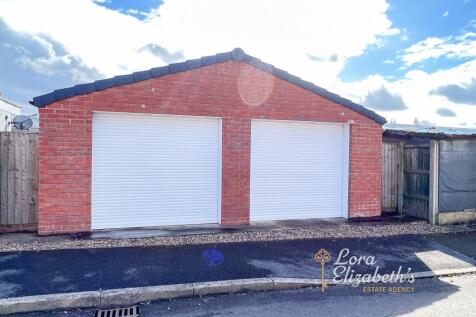 Double Garage