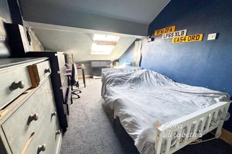 Loft Room