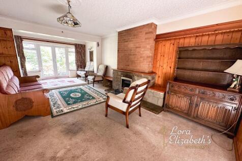 Lounge/Sun Room