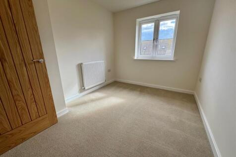Bedroom 2.jpg