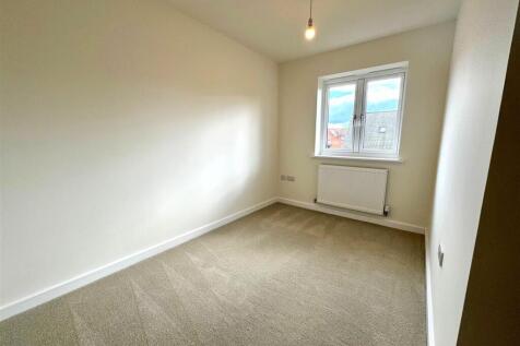 Bedroom 3.jpg