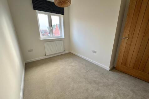 Bedroom 3a.jpg