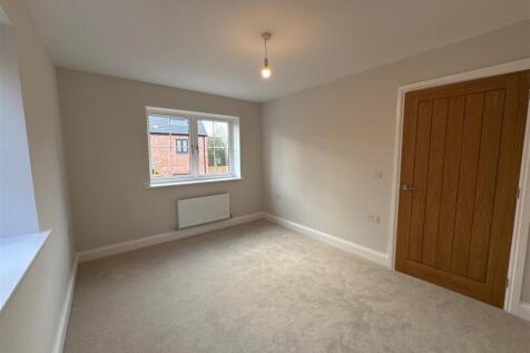 Bedroom 3a.jpg