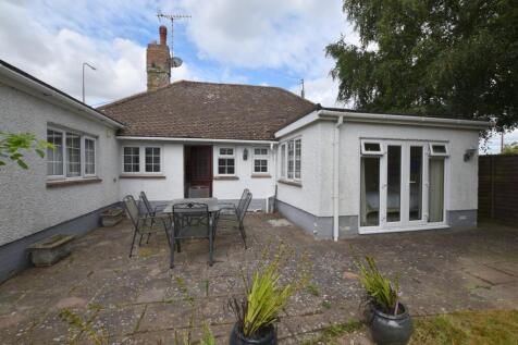 New Garden 24 hythe Road (3).JPG