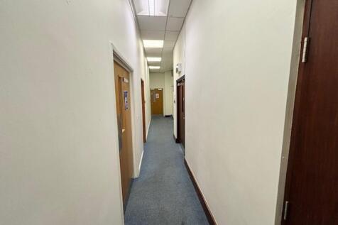 P251975_Lyndon Place  410.jpg